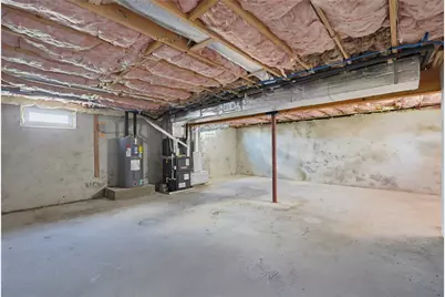 38 Ashburne Street, Pawtucket, RI 02861 - Photo 43