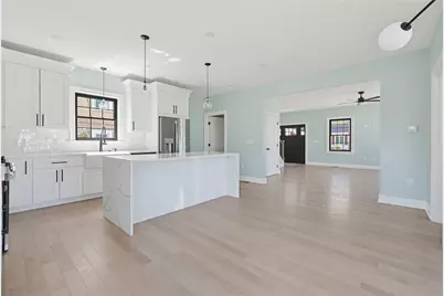 38 Ashburne Street, Pawtucket, RI 02861 - Photo 7
