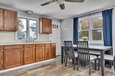 89 Spice Bush Trail, Narragansett, RI 02882 - Photo 5