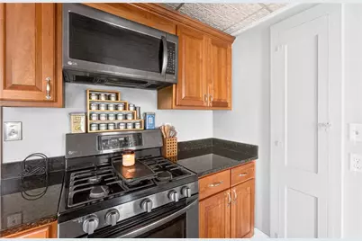 87 Miller Avenue, East Providence, RI 02916 - Photo 15