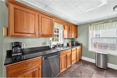87 Miller Avenue, East Providence, RI 02916 - Photo 13