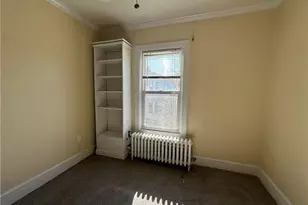 26 Calvert St, Newport, RI 02840 - Photo 23