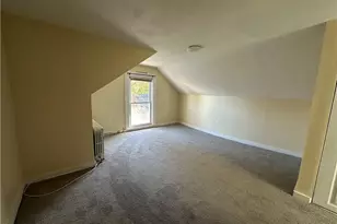 26 Calvert St, Newport, RI 02840 - Photo 29