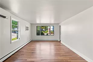 274 Whitford Ave, Providence, RI 02908 - Photo 7