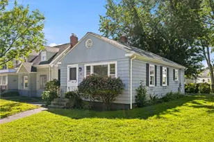 274 Whitford Ave, Providence, RI 02908 - Photo 3