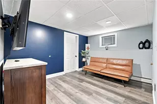 6 Flanders St, Johnston, RI 02919 - Photo 33