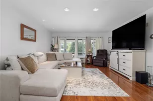 400 Narragansett Pkwy, Warwick, RI 02888 - Photo 5