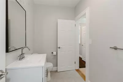 41 Wellesley Avenue, North Providence, RI 02911 - Photo 19