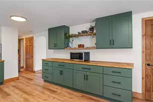 38 Fairfield Ct, Warwick, RI 02889 - Photo 13