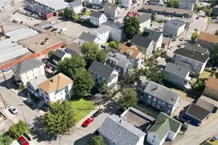 189 Magill St, Pawtucket, RI 02860 - Photo 21