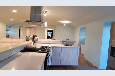 256 Matunuck Beach Road, South Kingstown, RI 02879 - Photo 17
