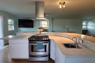 256 Matunuck Beach Rd, South Kingstown, RI 02879 - Photo 11