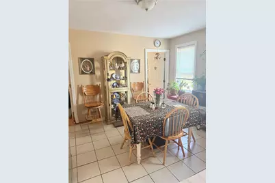 49 Trenton Street, Providence, RI 02906 - Photo 15