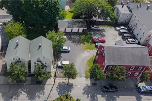 49 Trenton St, Providence, RI 02906 - Photo 35