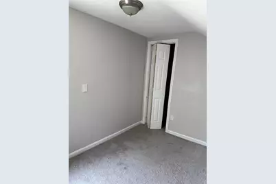 49 Trenton Street, Providence, RI 02906 - Photo 43
