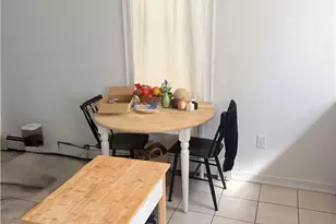 49 Trenton St, Providence, RI 02906 - Photo 21