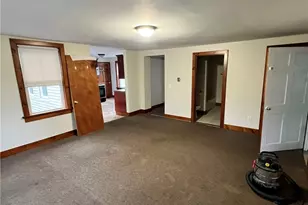 421 High St, Bristol, RI 02809 - Photo 11