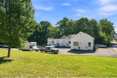 168 Rockland Avenue, Woonsocket, RI 02895 - Photo 7