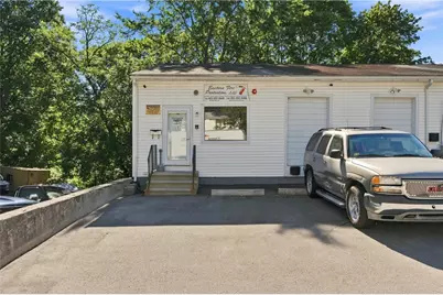 168 Rockland Avenue, Woonsocket, RI 02895 - Photo 5