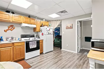 168 Rockland Avenue, Woonsocket, RI 02895 - Photo 23