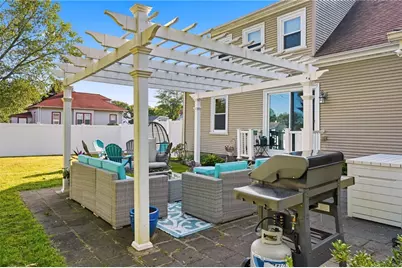 76 George Arden Avenue, Warwick, RI 02886 - Photo 9