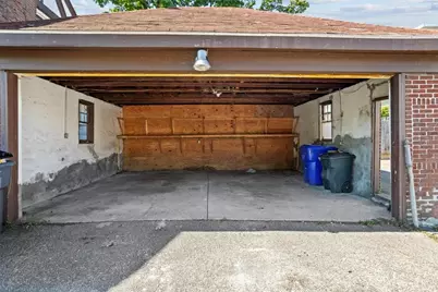 246 Lenox Avenue, Providence, RI 02907 - Photo 49