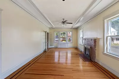 246 Lenox Avenue, Providence, RI 02907 - Photo 13