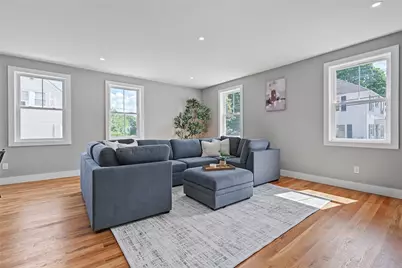 2 Rounds Avenue, East Providence, RI 02915 - Photo 11