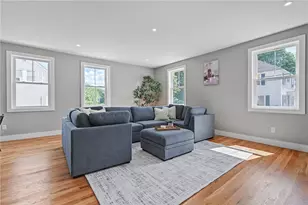 2 Rounds Ave, East Providence, RI 02915 - Photo 11