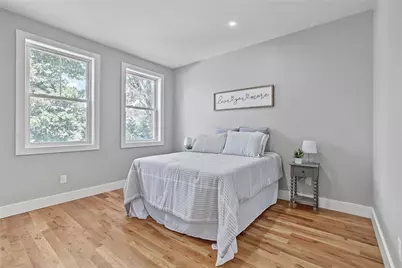 2 Rounds Avenue, East Providence, RI 02915 - Photo 13
