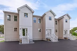 2 Rounds Ave, East Providence, RI 02915 - Photo 1