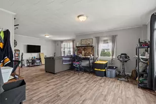 124 Lincoln St, Woonsocket, RI 02895 - Photo 3
