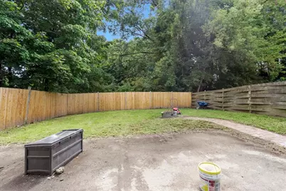 124 Lincoln Street, Woonsocket, RI 02895 - Photo 49