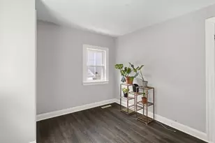 124 Lincoln St, Woonsocket, RI 02895 - Photo 19