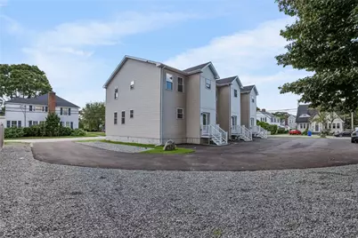 4 Rounds Avenue, East Providence, RI 02915 - Photo 31