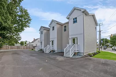 4 Rounds Avenue, East Providence, RI 02915 - Photo 29