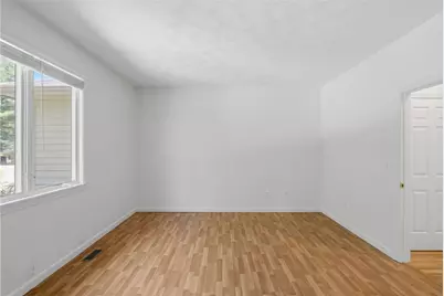 170 Pine Glen Drive, East Greenwich, RI 02818 - Photo 17