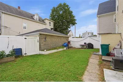 107 Park Street, Attleboro, MA 02703 - Photo 5
