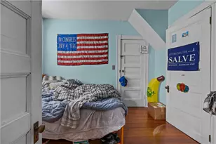 31 W Narragansett Ave, Newport, RI 02840 - Photo 11