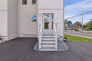 6 Rounds Ave, East Providence, RI 02915 - Photo 29
