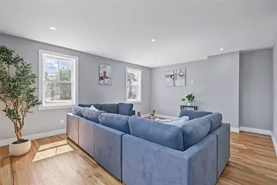 6 Rounds Avenue, East Providence, RI 02915 - Photo 9