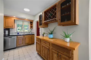 6 Colonial Dr, Westerly, RI 02891 - Photo 17