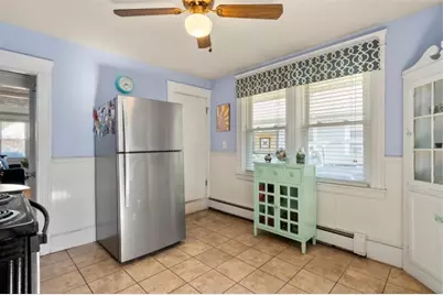 25 Hollywood Avenue, Warwick, RI 02888 - Photo 7