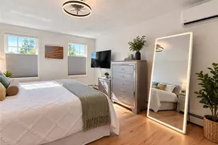 4 Cooke Pl, Warwick, RI 02888 - Photo 21