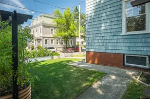 133 5th St, Providence, RI 02906 - Photo 31