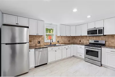 72 Dayton Avenue, Warwick, RI 02889 - Photo 9