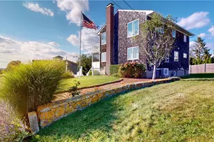 63 Saltaire Ave, Narragansett, RI 02882 - Photo 5