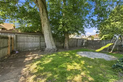 70 Overland Avenue, Cranston, RI 02910 - Photo 33