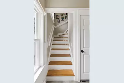 27 Hemlock Avenue, Cranston, RI 02910 - Photo 15