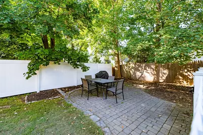 40 Seventh Street #2, Providence, RI 02906 - Photo 31